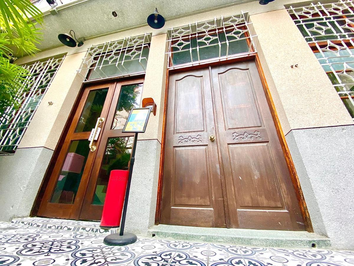 Tsai Yun Inn Tainan Extérieur photo