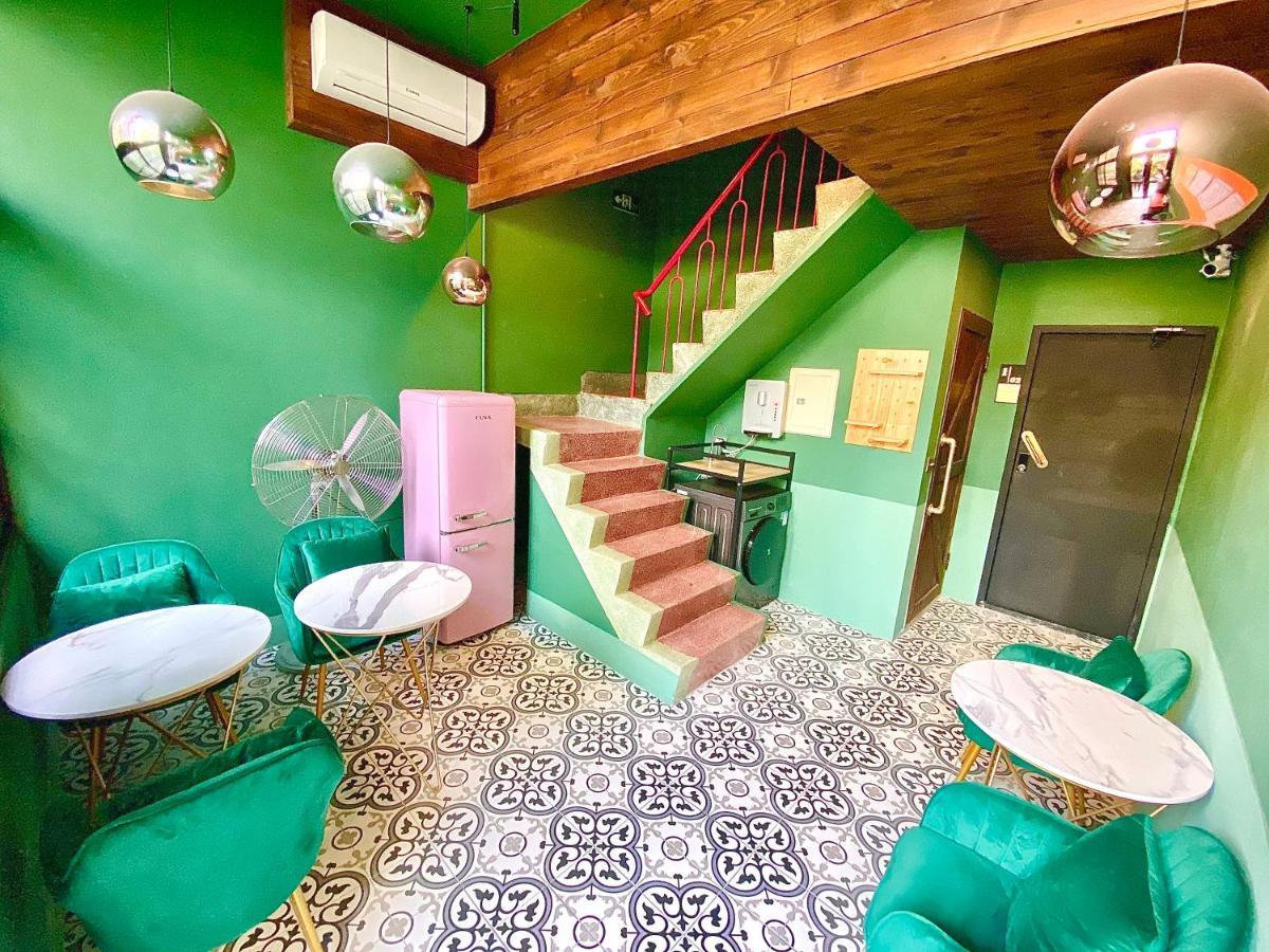 Tsai Yun Inn Tainan Extérieur photo